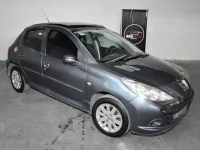 Peugeot 207 COMPACT 1.6 XT 2009 usado - MAXIAUTOS Salta